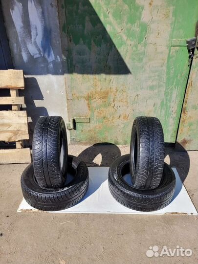 Bridgestone Ice Cruiser 7000 195/65 R15 92T