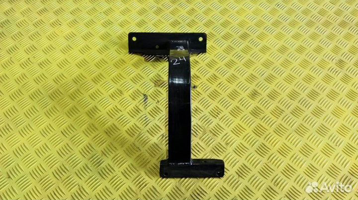 Кронштейн подножки Man Tgl