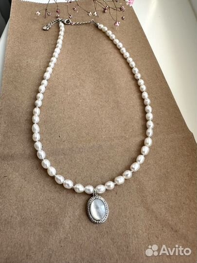 Колье чокер с жемчугом и перламутром