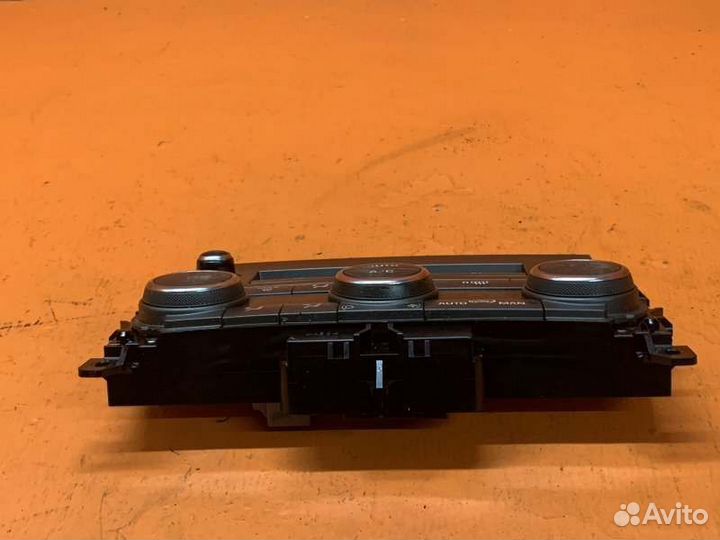 Блок климат-контроля Land Rover Evoque L538 2.0