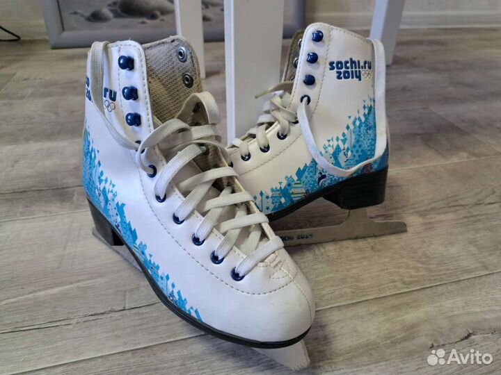 Коньки фигурные