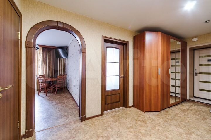 3-к. квартира, 81,6 м², 9/10 эт.