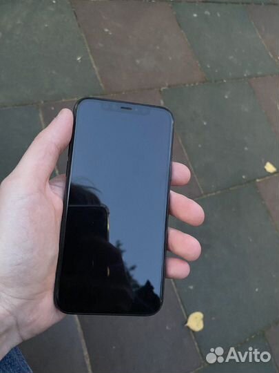 Телефон iPhone 11 pro