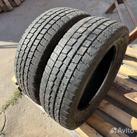 Dunlop SP Winter Maxx WM01 215/60 R17