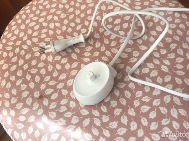 Зарядное устройство для зубной щетки