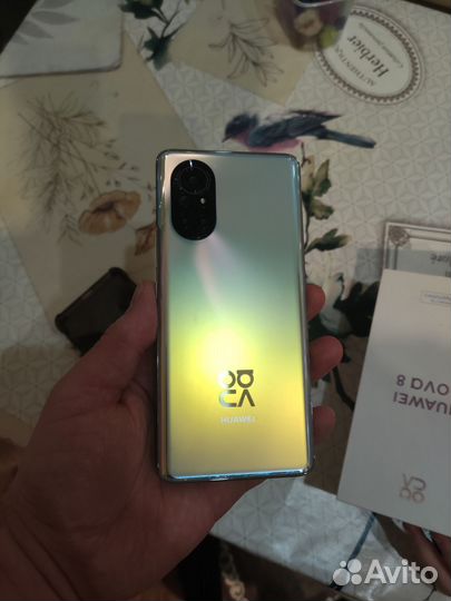HUAWEI Nova 8, 8/128 ГБ