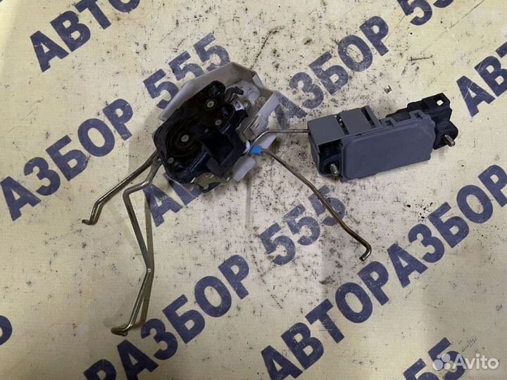 Замок двери передней правой Hyundai Sonata 5