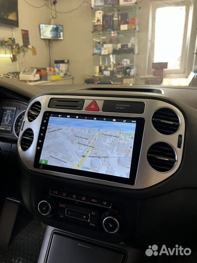 Магнитола Android на Volkswagen Tiguan 2006-2016