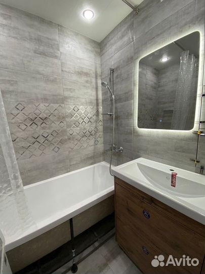 Ремонт ванной, потолки, ламинат, двери