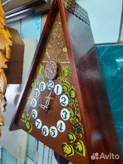 Часы с кукушкой шалаш