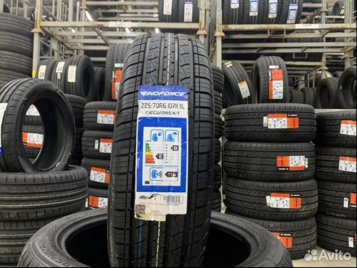 Windforce CatchFors H/T 225/70 R16 107H