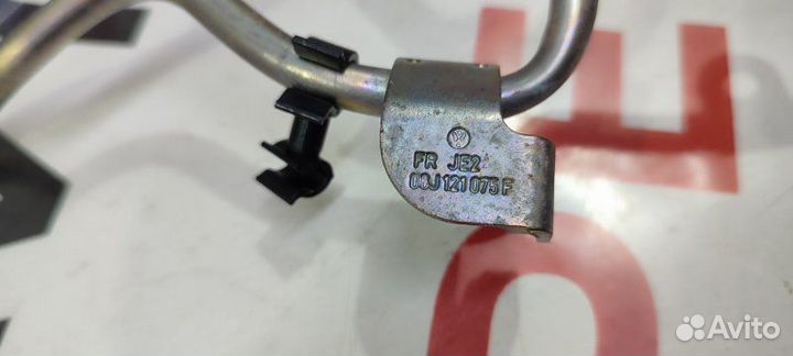 Патрубок системы охлаждения Volkswagen Passat Cc