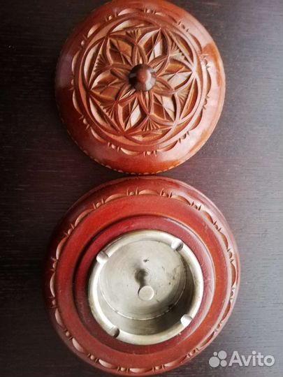 Пепельница из сибирского кедра