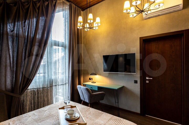 Коттедж 204 м² на участке 2 сот.