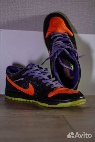 Nike dunk low halloween