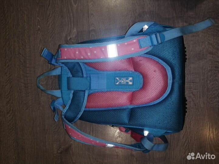 Школьный рюкзак