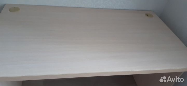 Письменный стол