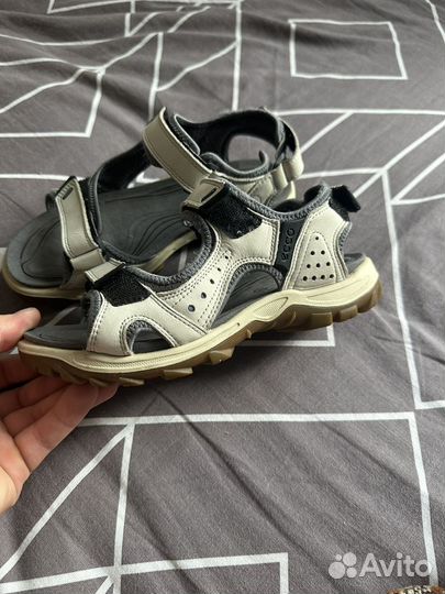 Босоножки женские