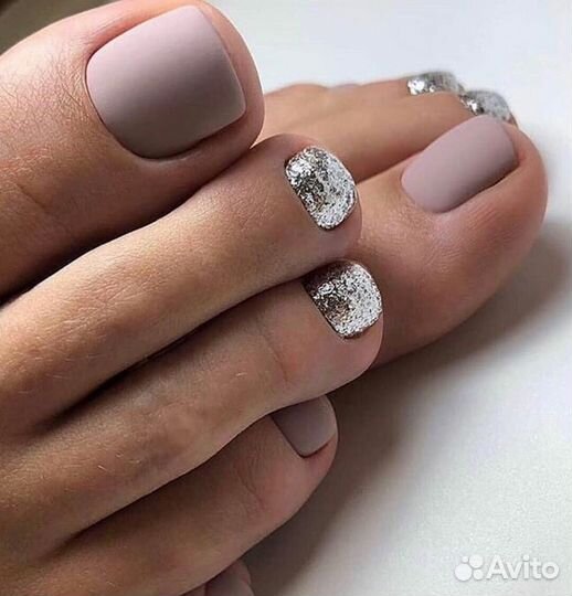 Маникюр педикюр