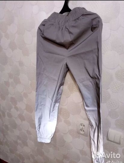 Спортивный костюм для девушки