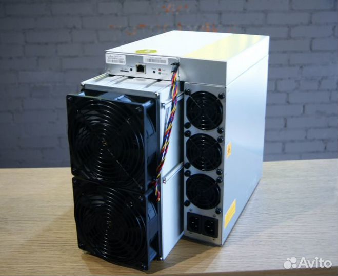 Asic/Bitmain Antminer S19 90Th 126 чипов