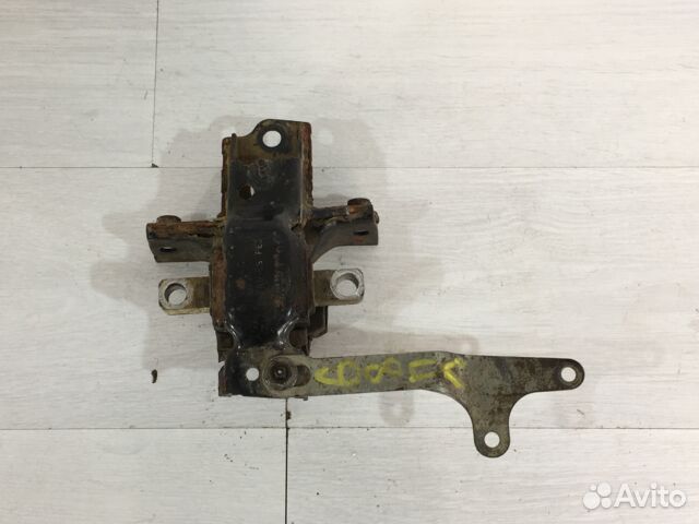 Опора АКПП volkswagen polo 5 1.4 мт хетчбек