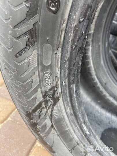 Nokian Tyres Hakkapeliitta 8 225/55 R17