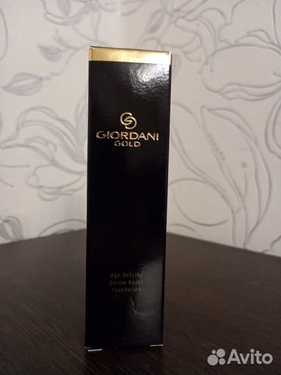 Тональная основа oriflame