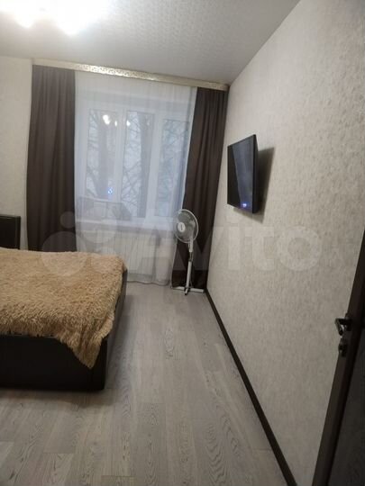 3-к. квартира, 70 м², 2/4 эт.