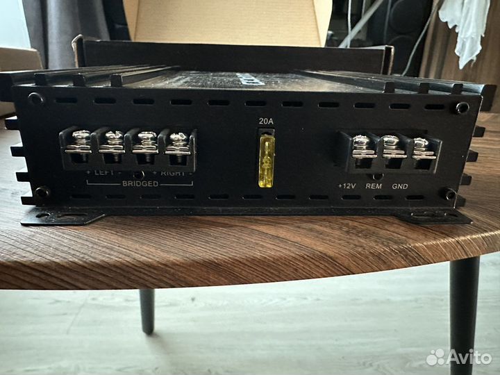 Zapco ST-2B - 2-канальный усилитель класса AB