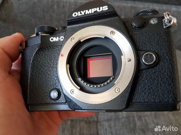 Продам фотоаппарат Olympus 5 mark 2