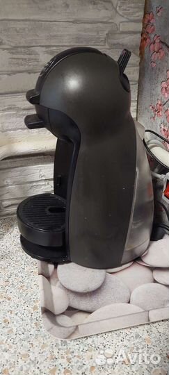 Капсульная кофемашина dolce gusto