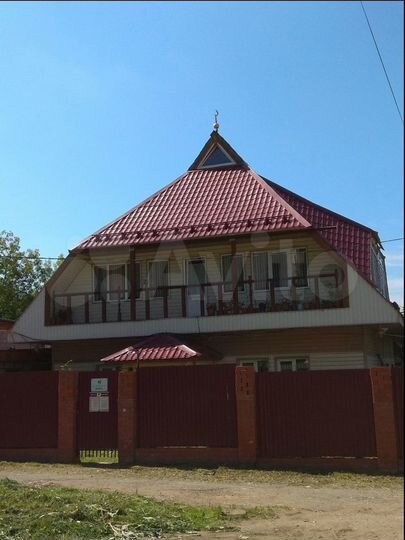 Таунхаус 200 м² на участке 6,5 сот.