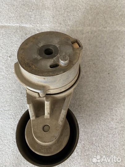 Натяжитель приводного ремня Hyundai-KIA