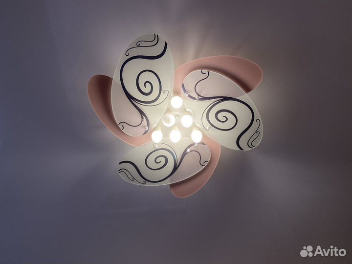 Люстра потолочная