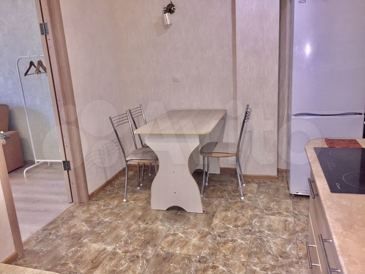 1-к. квартира, 51 м², 3/6 эт.