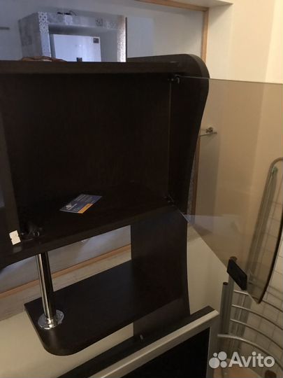 Компьютерный стол,стол письменный