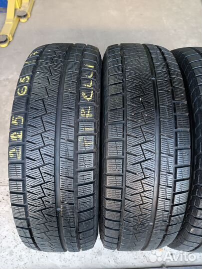 Pirelli Ice Asimmetrico Plus 225/65 R17