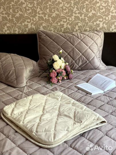 Покрывало стеганое новое