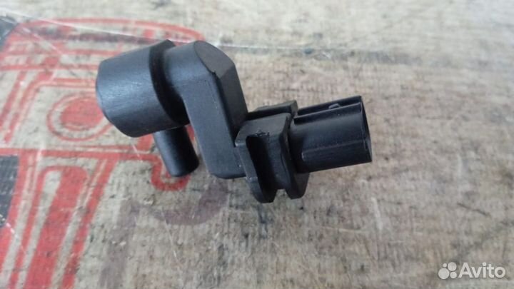 Датчик положения коленвала honda civic VII 01-0