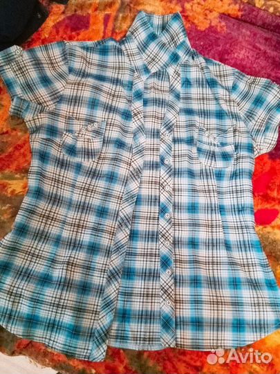 Куртка демисезонная женская 42 44 с капюшоном