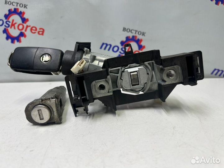 Замок зажигания Skoda Yeti 1.2 cbzb 2010