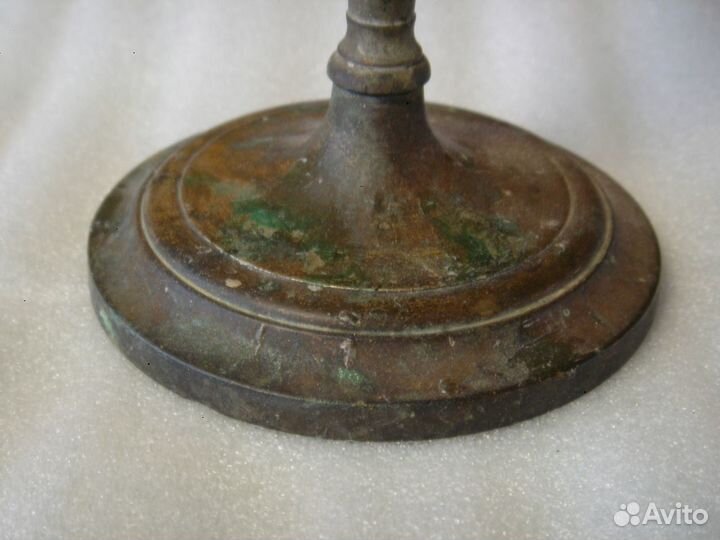 Старинные подсвечники