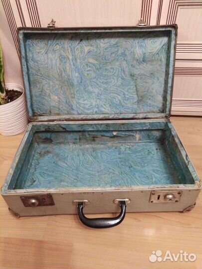 Чемодан и портфель СССР
