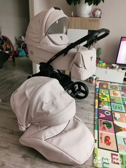 Продам коляску 2 в 1