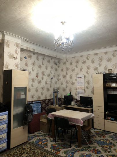 Комната 23,9 м² в 3-к., 2/2 эт.