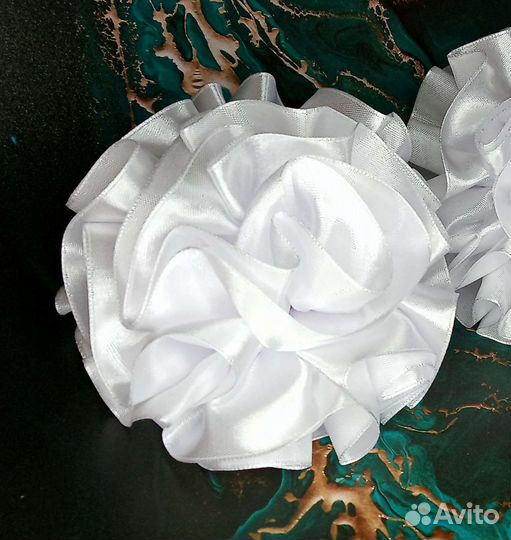 Белые банты для волос ручной работы