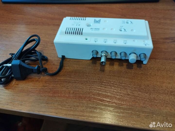 Антенный усилитель Аlcad AI-400