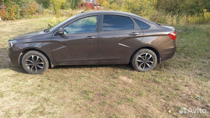 LADA Vesta 1.6 МТ, 2019, 68 000 км