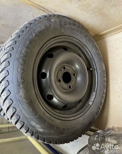 Колеса r14 зимние шипованные 4*100